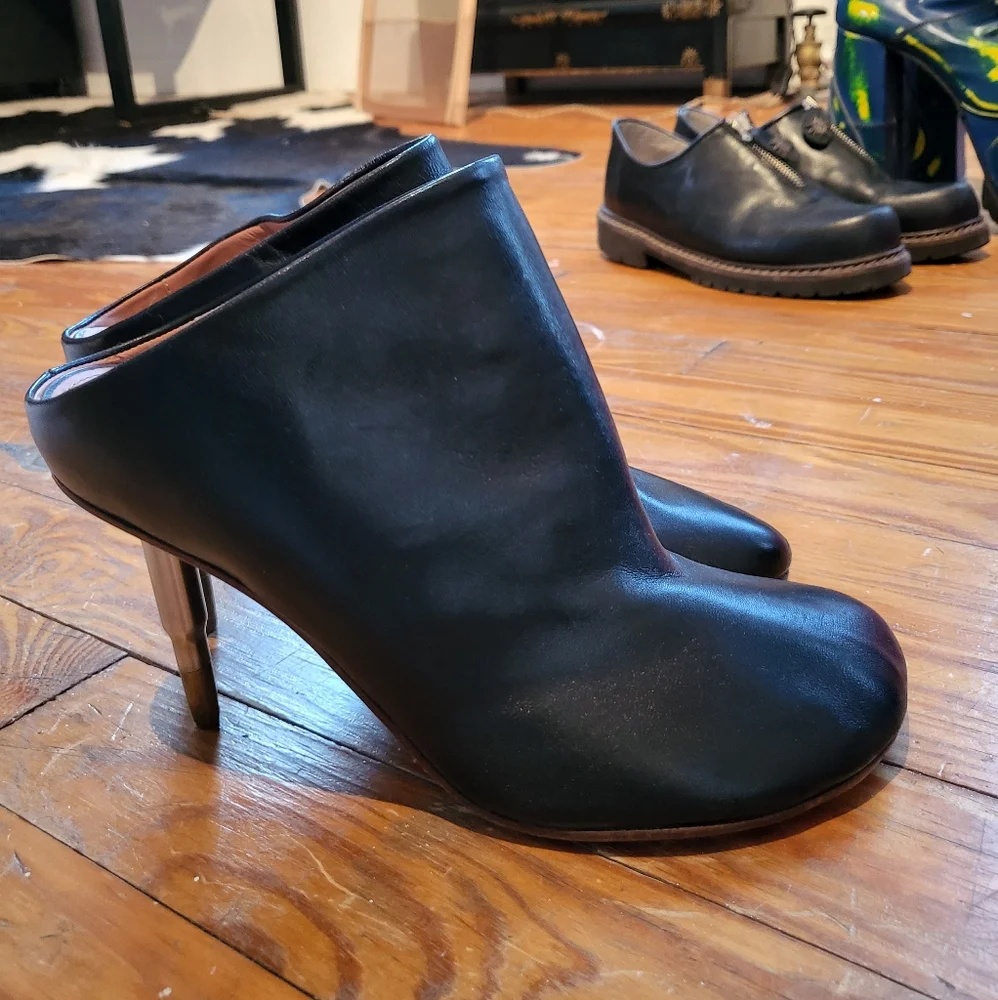RARE NEW Vetements Bullet Mules 38 - Picture 1 of 3